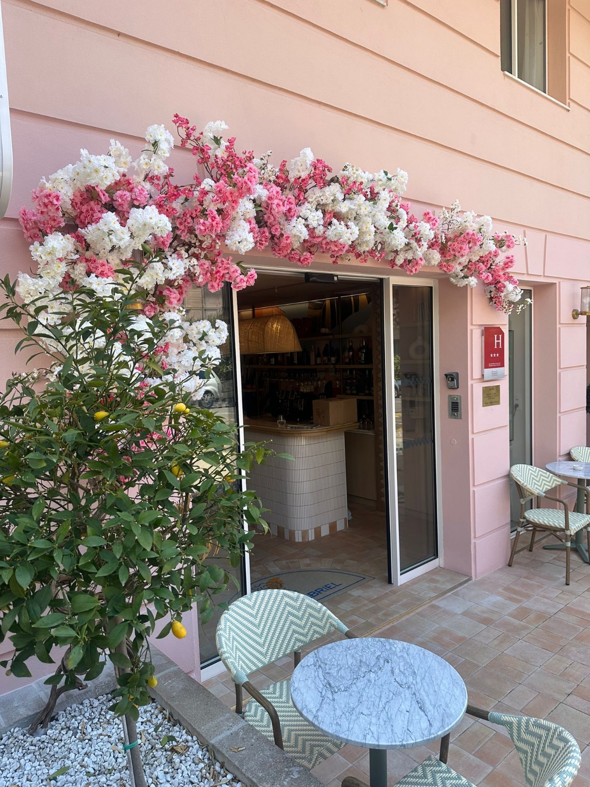 Hotel Gabriel Atmosphere Green 2025 06 02 at 09.24.30 3