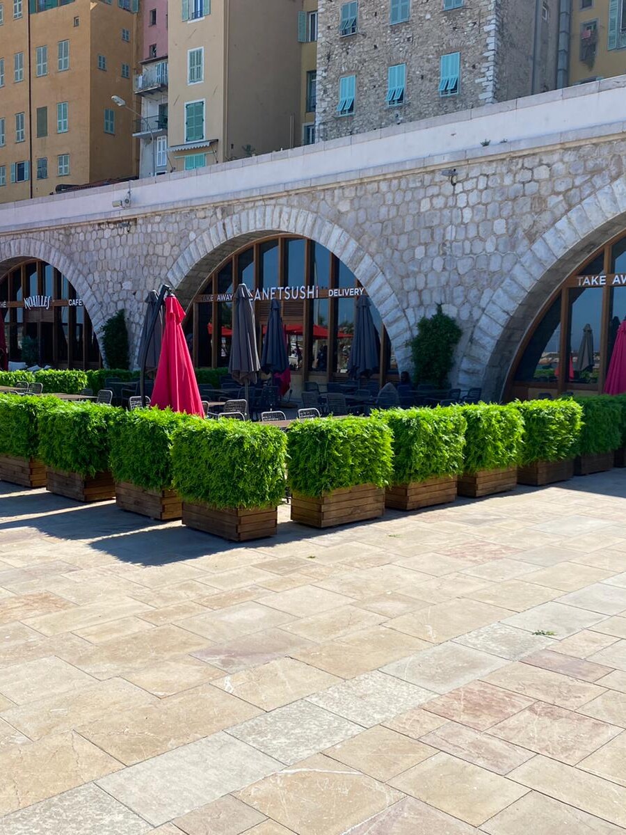 Planet Sushi, Menton